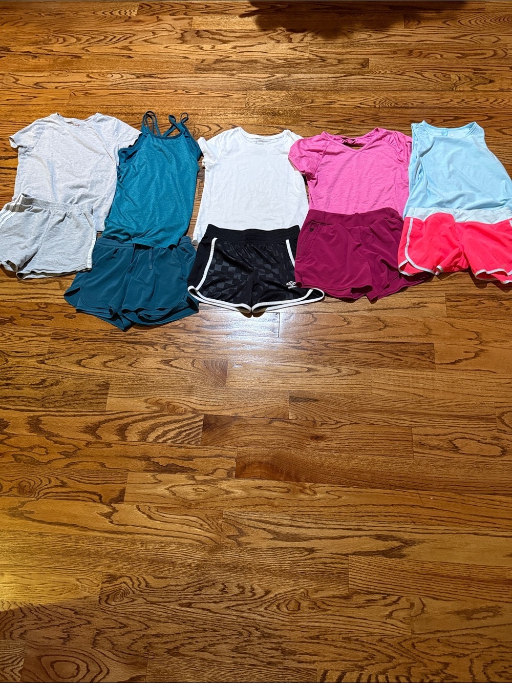 Girls bundle of five tops and five shorts various brands size 10-12 GUC
